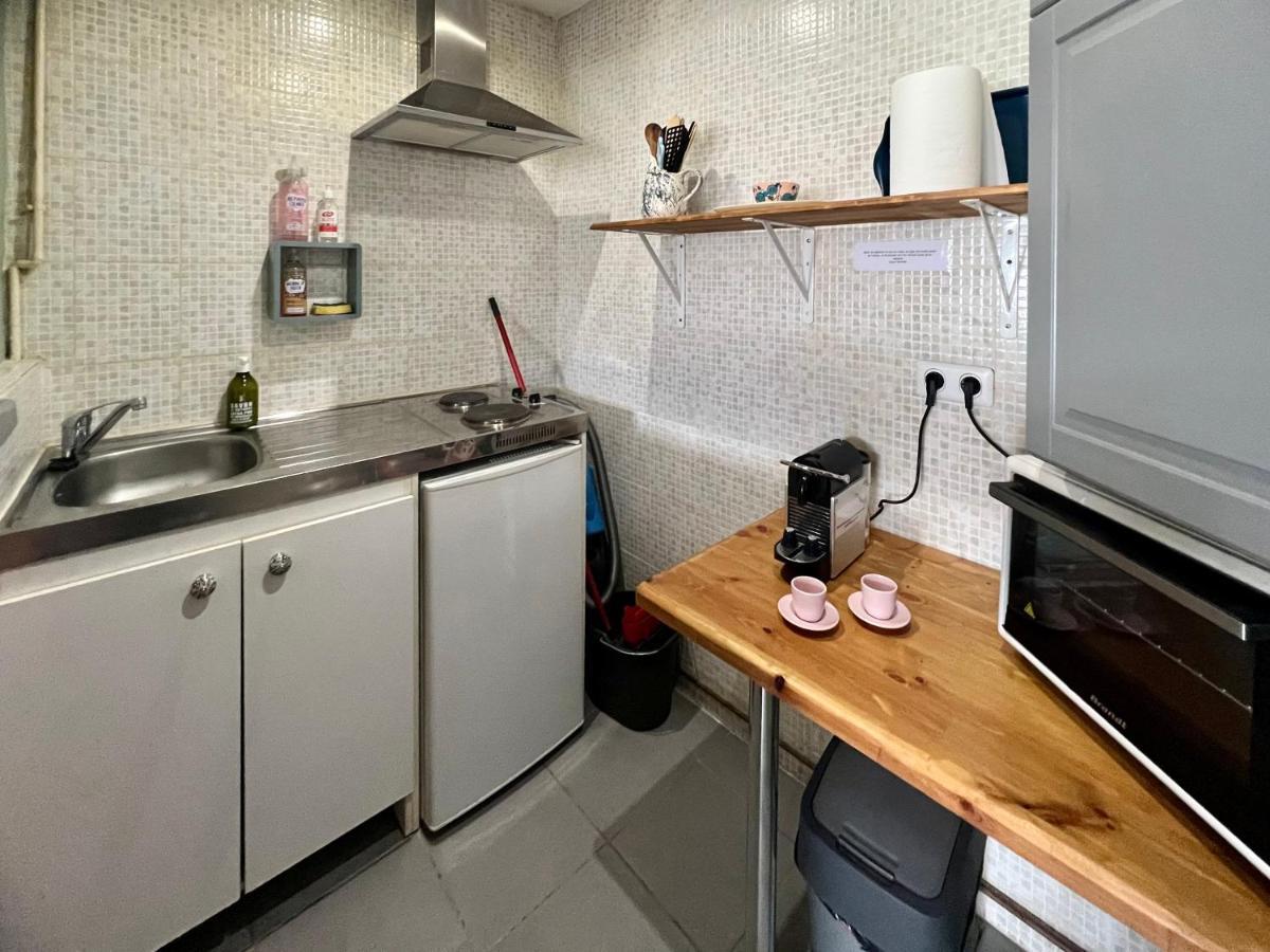 La Courette - T2 Plus Parking Gratuit Nîmes Exteriér fotografie